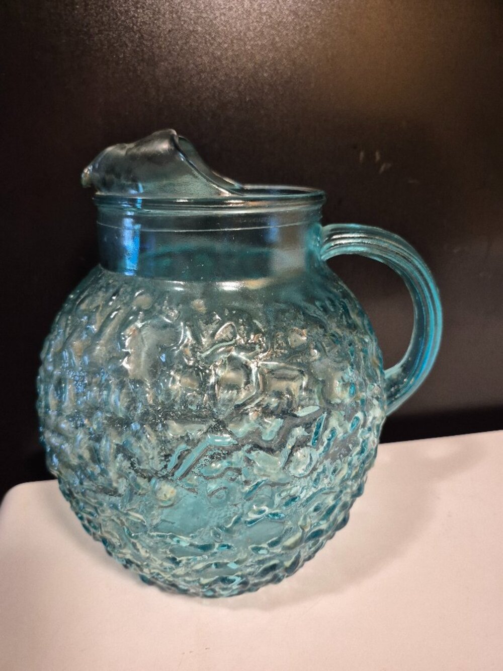 VINTAGE ANCHOR HOCKING LIDOMILANO AQUA BLUE GLASS BALL PITCHER ICE LIP 9" MCM